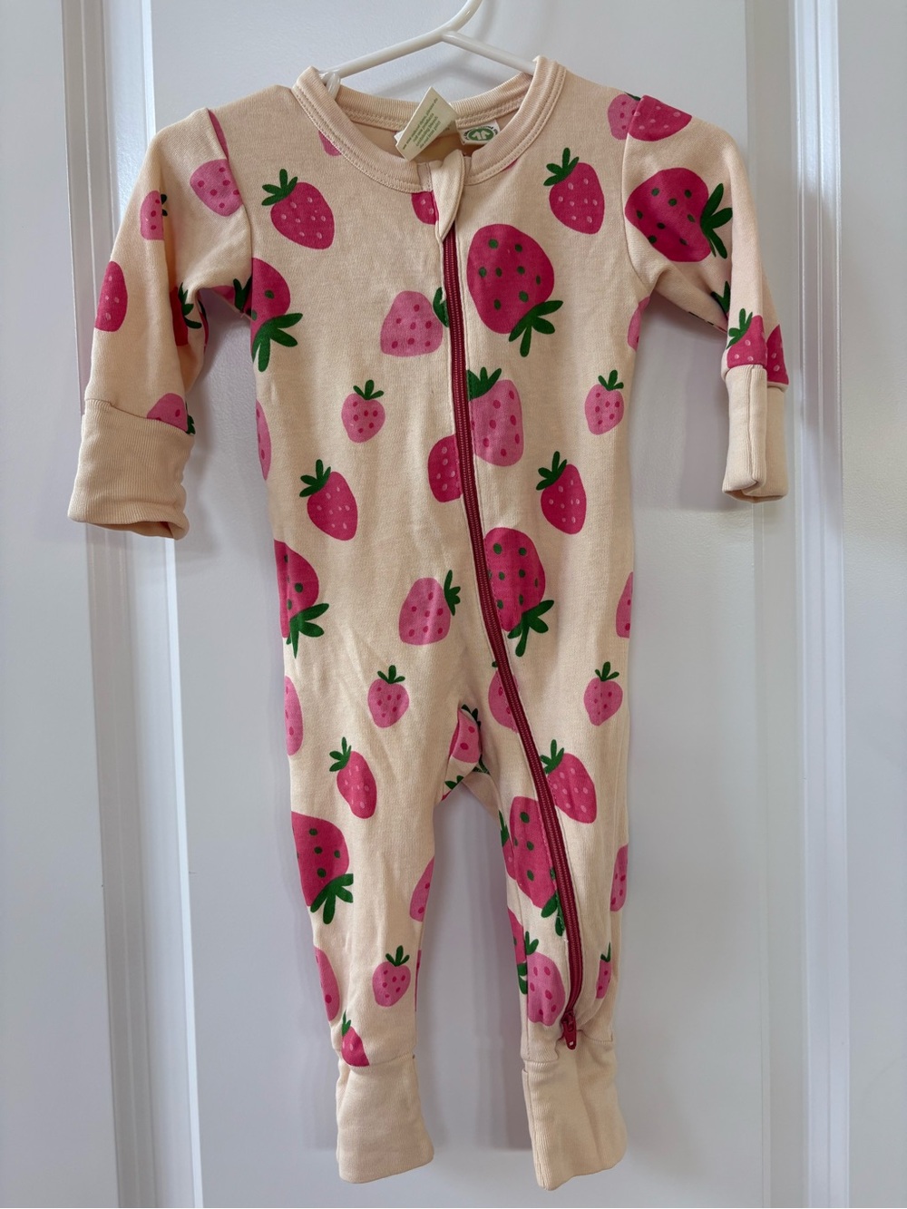 Parade Organics Strawberry Print 2 Way Zip Romper Sleeper Pajamas 0-3 Months